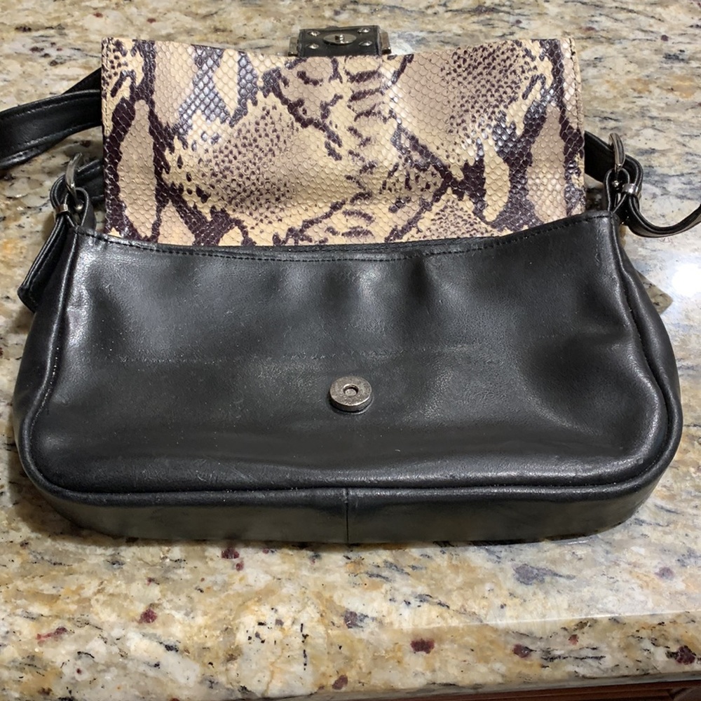 Vintage snakeskin leather bag made in Italy - Picture 7 of 10